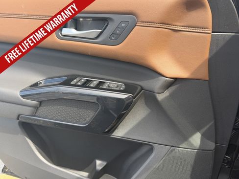 New 2026 Nissan Pathfinder Platinum AWD/4WD image 22