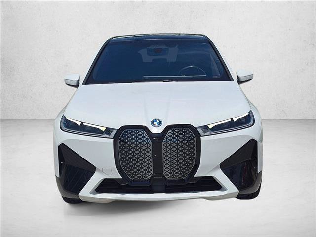 Certified 2024 BMW iX xDrive50 w/ Premium Package AWD/4WD image 2