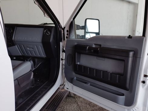 Used 2012 Ford F350 XL w/ PWR Equipment Group AWD/4WD image 8