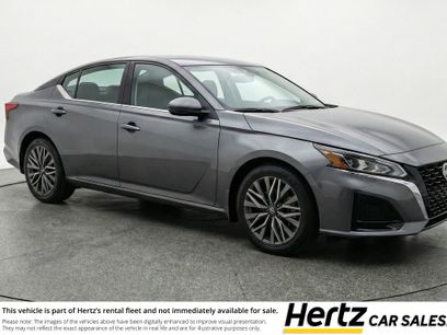 Used 2025 Nissan Altima 2.5 SV