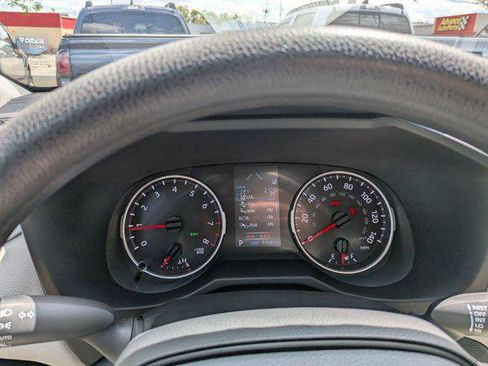 Certified 2022 Toyota RAV4 XLE AWD/4WD image 17