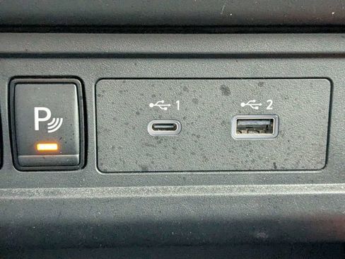 Used 2023 Nissan Frontier PRO-4X w/ Pro Convenience Package image 30