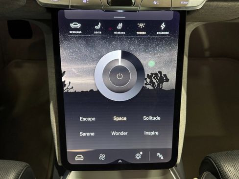 Used 2022 Lucid Air Grand Touring image 37