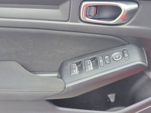 Certified 2023 Honda Civic Sport image 16