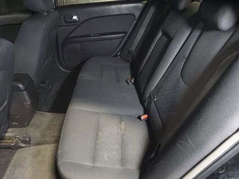 Used 2010 Ford Fusion SE image 17