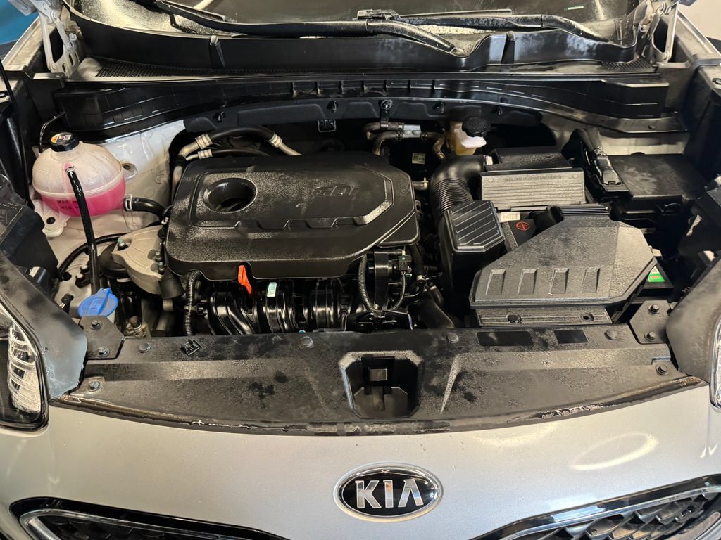 Used 2022 Kia Sportage LX AWD/4WD image 24