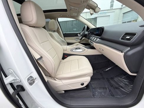 Used 2020 Mercedes-Benz GLE 350 4MATIC image 28