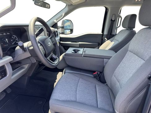 Used 2025 Ford F250 XL w/ STX Appearance Package AWD/4WD image 9