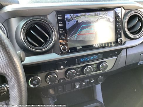Used 2023 Toyota Tacoma TRD Off-Road image 8