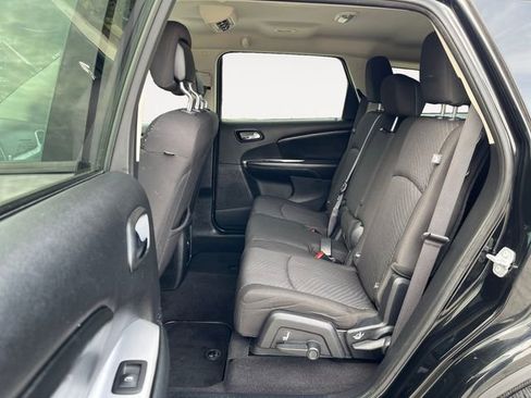 Used 2015 Dodge Journey SXT w/ Flexible Seating Group FWD image 13