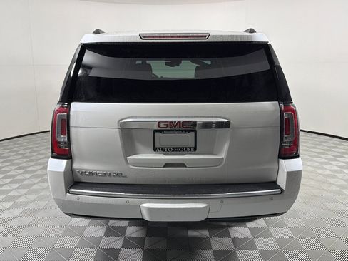 Used 2016 GMC Yukon XL Denali w/ Open Road Package AWD/4WD image 6
