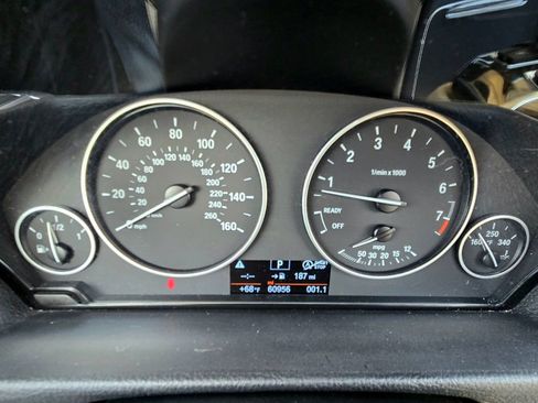 Used 2018 BMW 320i Sedan w/ Convenience Package image 26