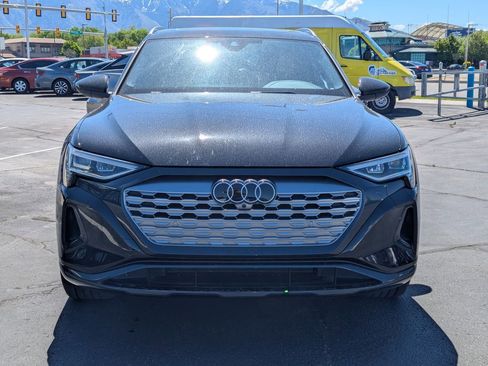 Used 2024 Audi Q8 e-tron Premium Plus AWD/4WD image 9