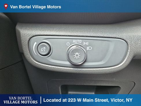 Used 2021 Chevrolet TrailBlazer LS AWD/4WD image 16