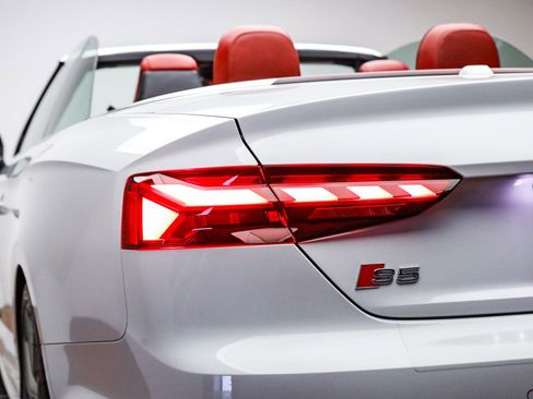 Used 2022 Audi S5 Premium Plus image 10