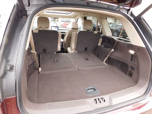 Used 2022 Lincoln Aviator AWD w/ Premium Package image 9