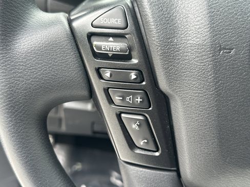 Used 2023 Nissan Frontier SV RWD image 24