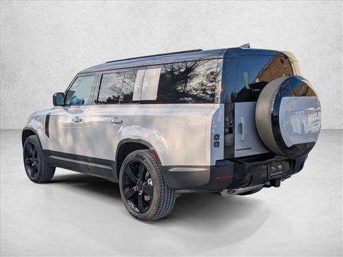 Used 2026 Land Rover Defender 130 S AWD/4WD image 9