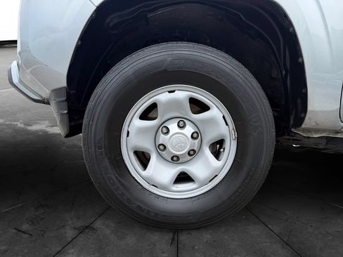 Used 2023 Toyota Tacoma SR w/ SR Convenience Package RWD image 14