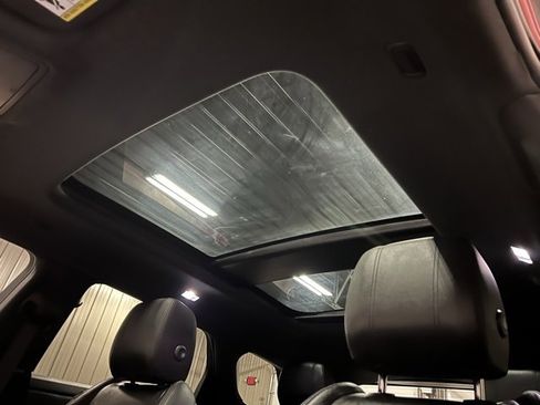 Used 2020 Land Rover Range Rover Evoque S image 43