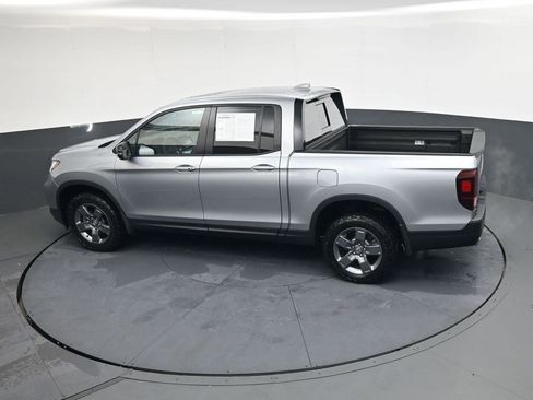 Used 2024 Honda Ridgeline TrailSport image 32