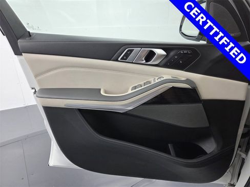 Certified 2024 BMW X7 M60i w/ Climate Comfort Package image 38