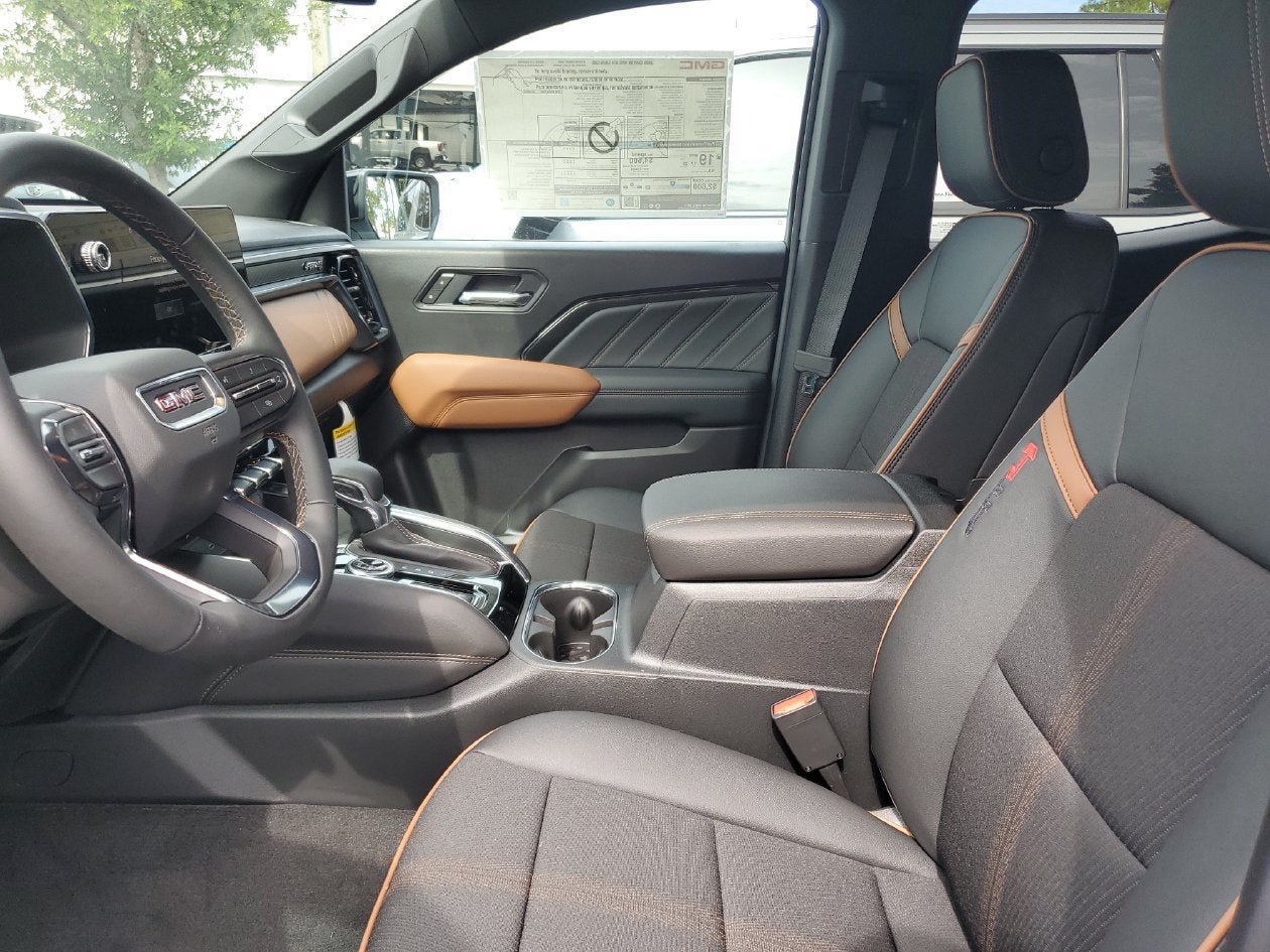 New 2026 GMC Canyon AT4 AWD/4WD image 19