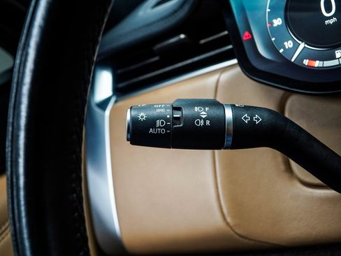 Used 2023 Land Rover Range Rover SE image 29