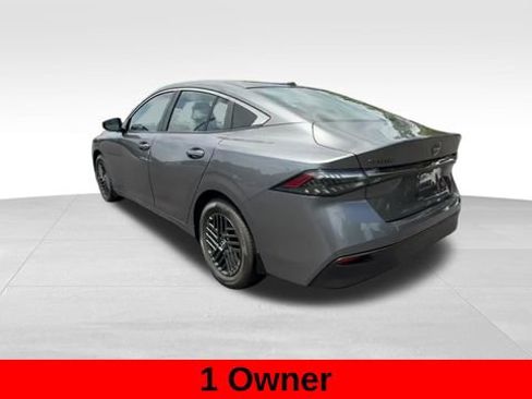 Used 2026 Nissan Sentra SV w/ Floor Mat Package FWD image 8