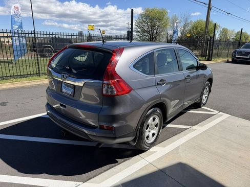 Used 2015 Honda CR-V LX image 6