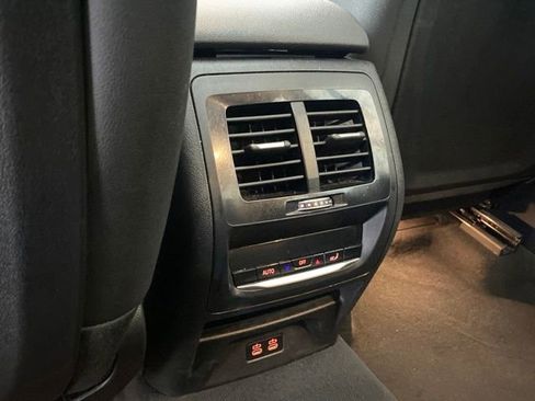 Used 2021 BMW X3 xDrive30e image 21