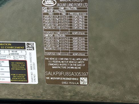 Used 2025 Land Rover Range Rover SE image 43