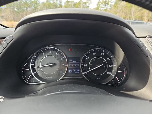 Used 2019 Nissan Armada Platinum w/ Interior Lighting Package image 24