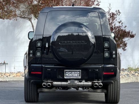 New 2026 Land Rover Defender 130 V8 image 4