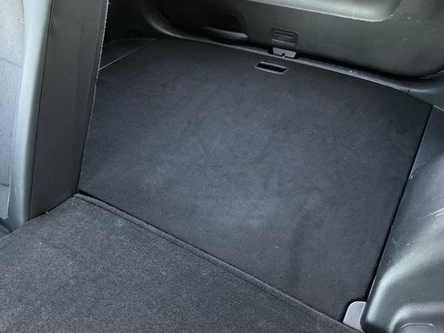 Used 2025 Kia Seltos S image 17