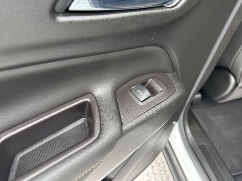 Used 2021 Chevrolet Equinox Premier w/ Redline Edition image 28