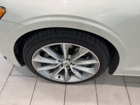 Used 2020 Volvo V60 T5 Momentum image 8