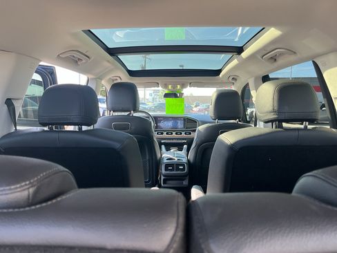 Used 2020 Mercedes-Benz GLS 450 4MATIC image 42