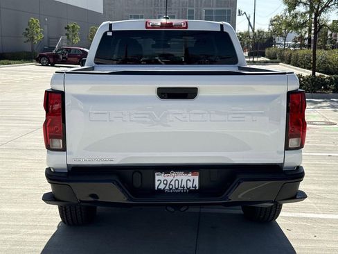 Used 2023 Chevrolet Colorado W/T image 4