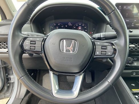 Used 2023 Honda Accord Touring image 35