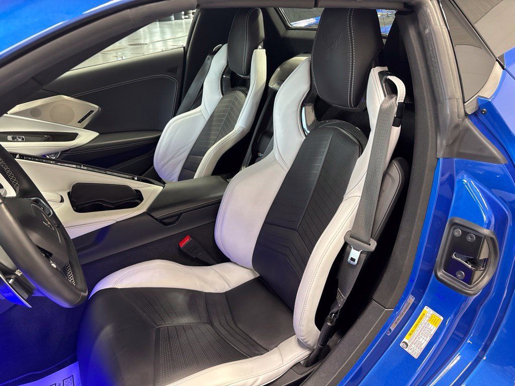 Used 2020 Chevrolet Corvette Stingray Preferred Conv w/ 2LT Preferred Equipment Group RWD image 61