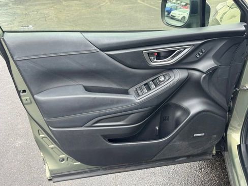 Used 2019 Subaru Forester Touring image 13
