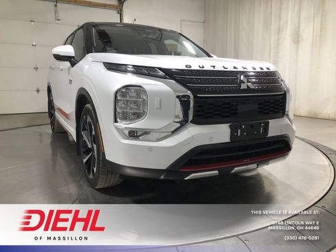 Used 2024 Mitsubishi Outlander Ralliart image 1