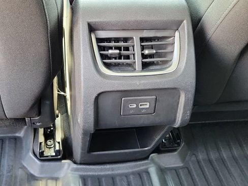 Used 2021 Chevrolet Blazer LT FWD image 24