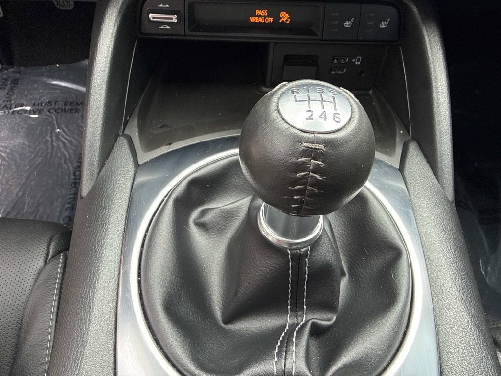Used 2022 MAZDA MX-5 Miata RF Grand Touring w/ Appearance Package RWD image 22
