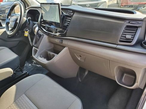 Used 2023 Ford Transit 350 XLT image 13