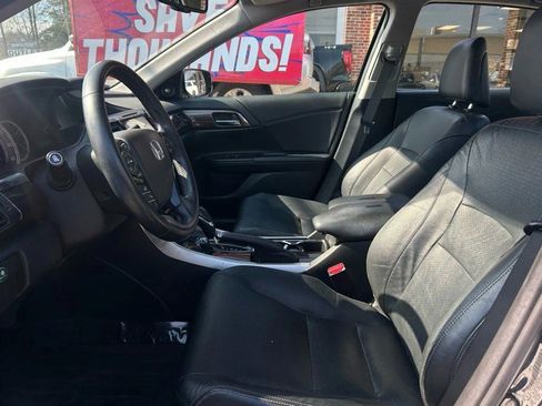 Used 2016 Honda Accord EX-L image 9