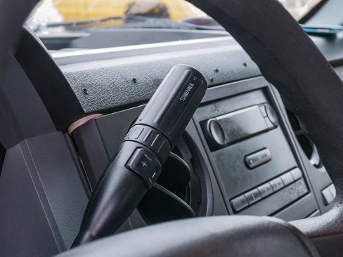 Used 2012 Ford F250 XL w/ Camper Pkg RWD image 16