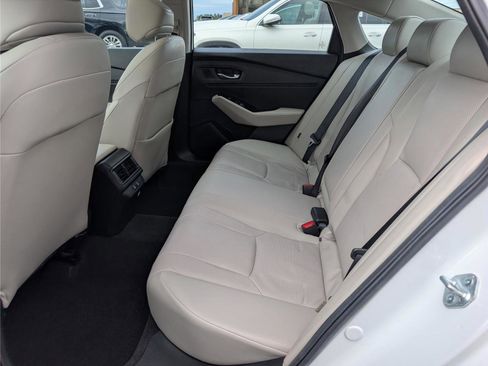 Used 2023 Honda Accord Touring image 15