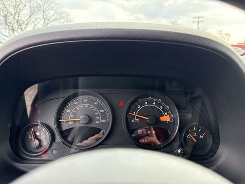 Used 2017 Jeep Patriot Sport w/ Power Value Group FWD image 21